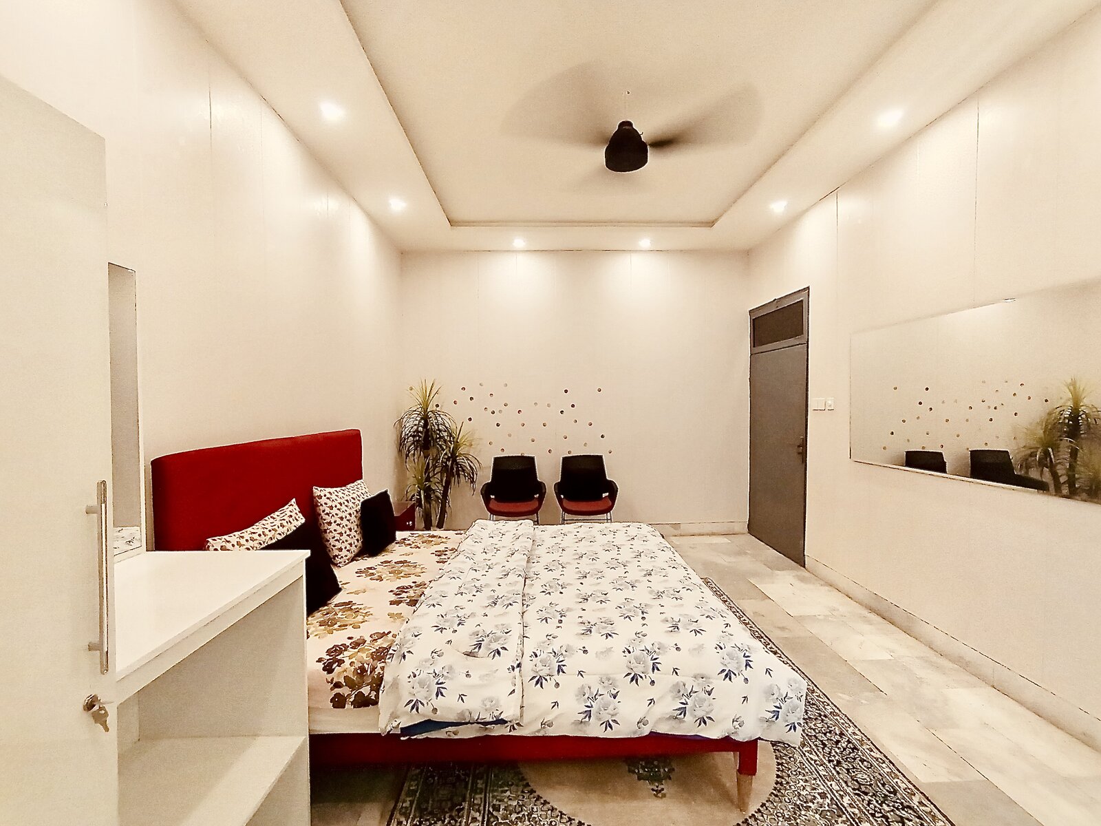 Bedroom A — detail